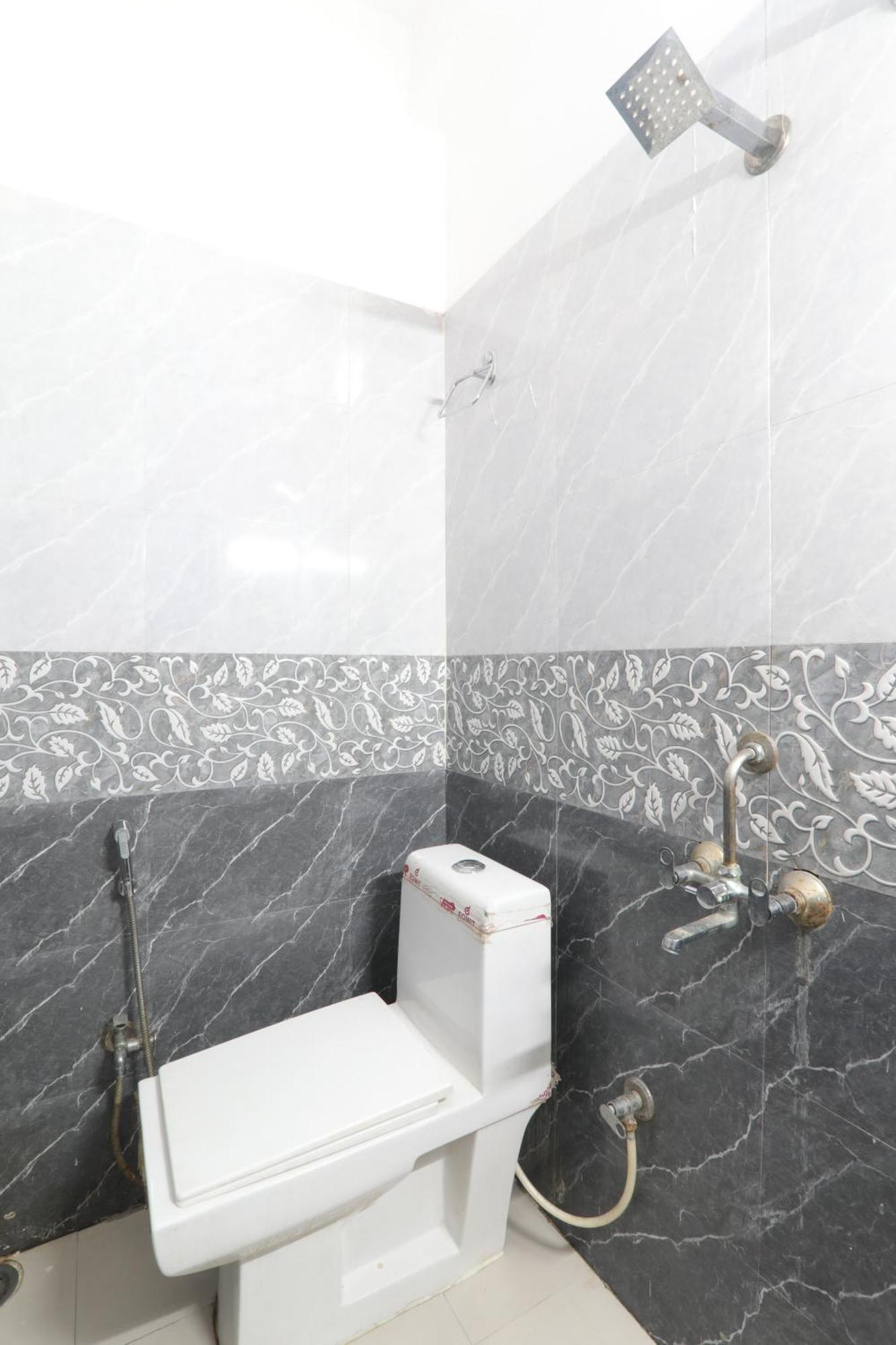 Budget Friendly Metro Regency Lakhnau Kültér fotó