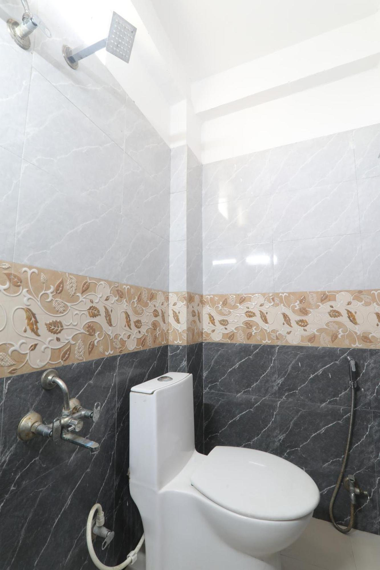 Budget Friendly Metro Regency Lakhnau Kültér fotó